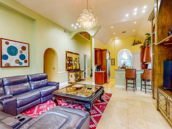 Incredible 7 Bedroom Vacation Home in West Palm Beach