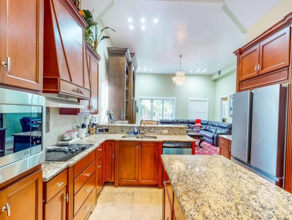 Incredible 7 Bedroom Vacation Home in West Palm Beach
