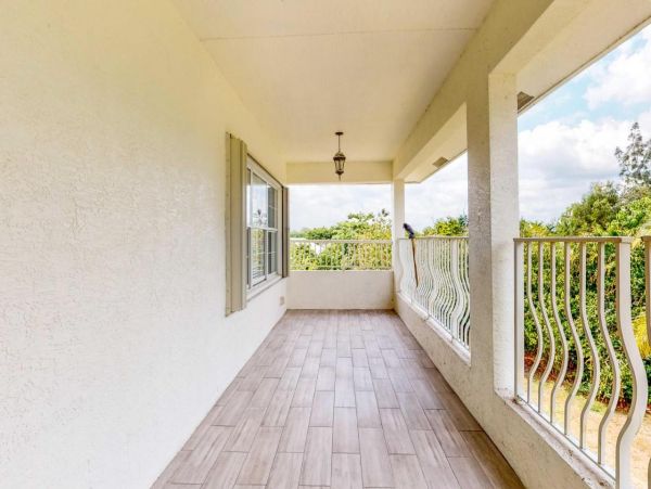 Incredible 7 Bedroom Vacation Home in West Palm Beach