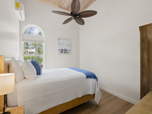 Home Away from Home Vacation Rental in The Bahamas