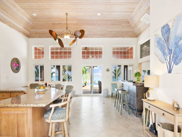 Home Away from Home Vacation Rental in The Bahamas