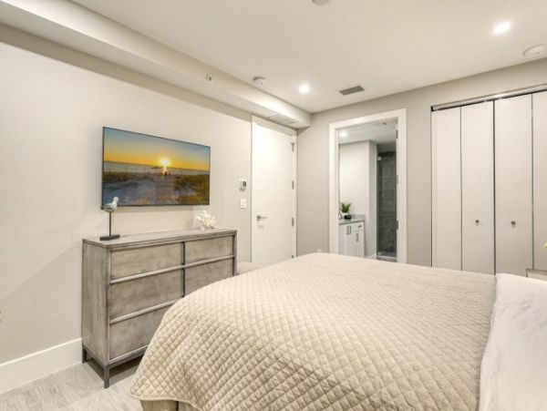 Beautiful 2 Bedroom Vacation Condo in Siesta Key