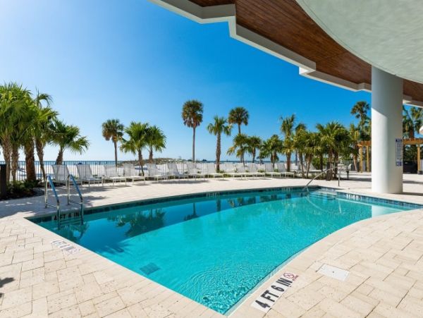 Beautiful 2 Bedroom Vacation Condo in Siesta Key
