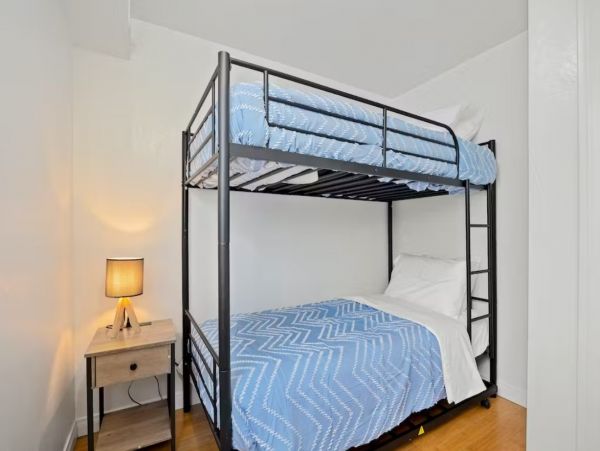 Lavish Vacation Rental on Beautiful Summerland