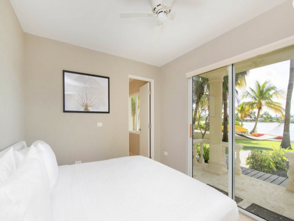 Cayman Kai 8 Bedroom Vacation Rental Great Amenities