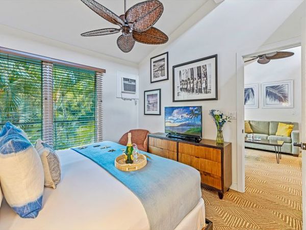 Lovely 2 Bedroom Condo in the Heart of Historic Lahaina Town