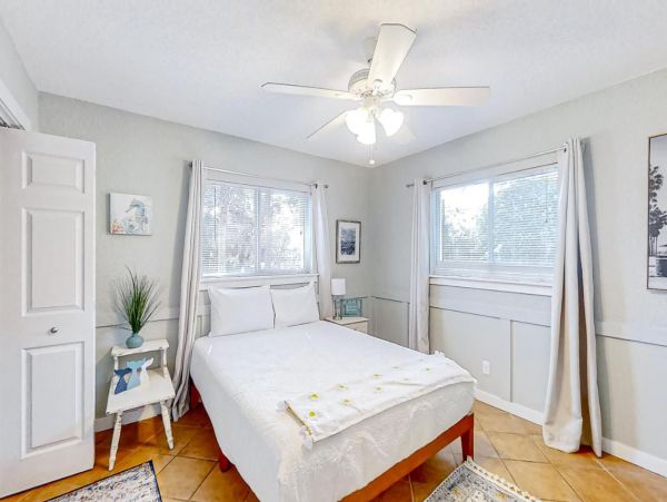 Lovely Vacation Rental with 4 Bedrooms & Enclosed Yard