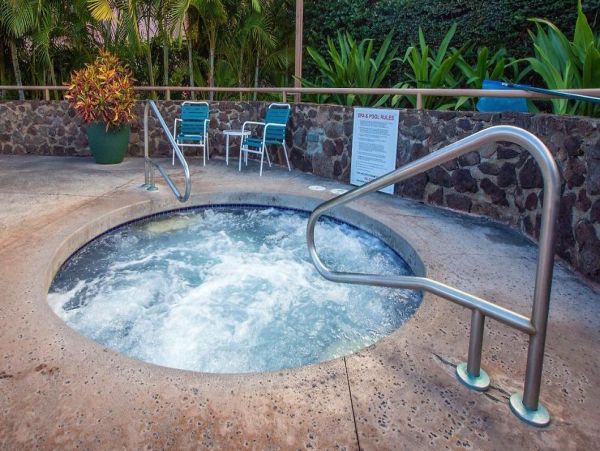 Ocean Views Kahana Vacation Condo One Bedroom