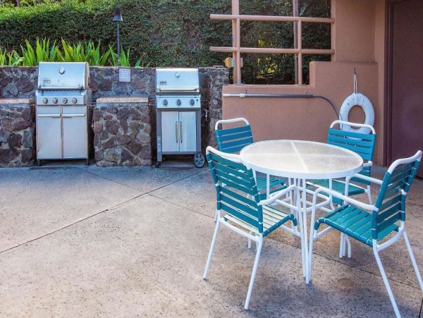 Ocean Views Kahana Vacation Condo One Bedroom
