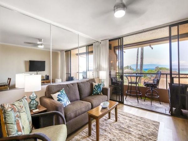 Ocean Views Kahana Vacation Condo One Bedroom