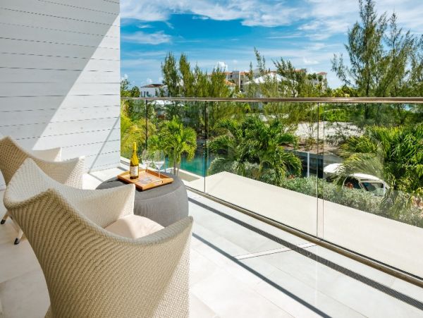 Turks and Caicos Vacation Homes Seven Bedrooms Total