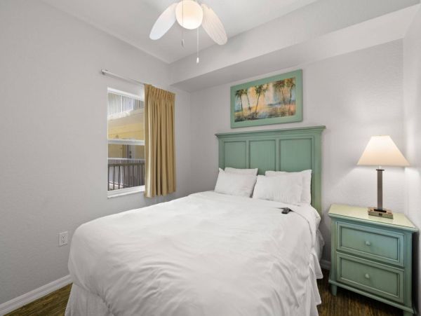 BeachFront Two Bedroom Vacation Condo w/ Heated Resort Pool
