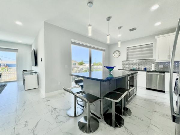 Marathon Vacation Home Four Bedroom