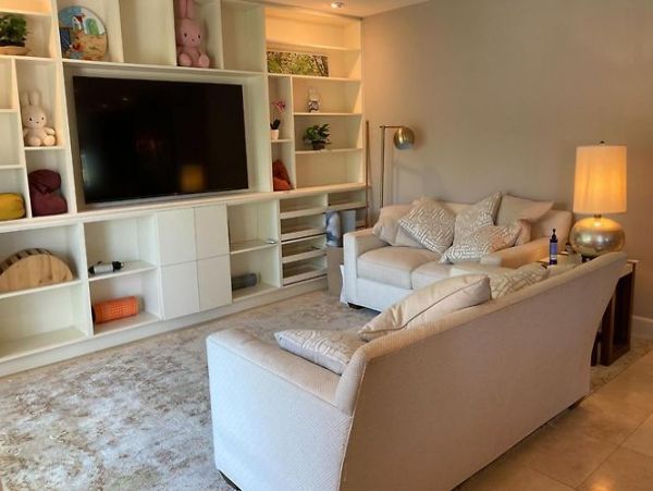 Sarasota Vacation Rentals | Luxury Bayfront Home with Pool