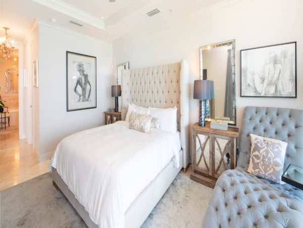 Experience a Luxurious Vacation in the Cayman Islands: Relax and Indulge in Style