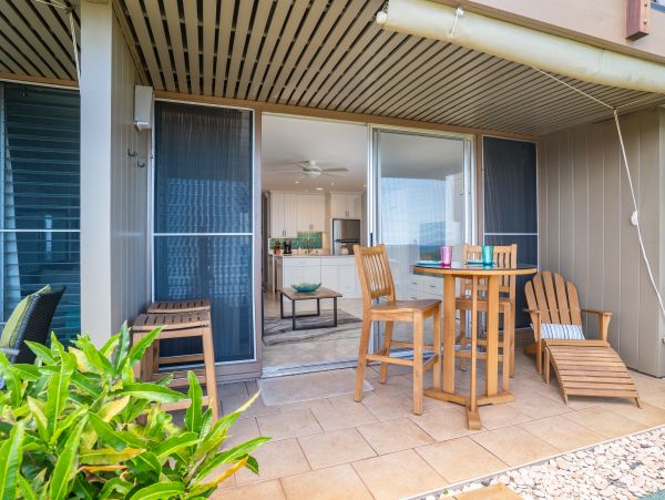 Charming Ground Condo with Ocean Views