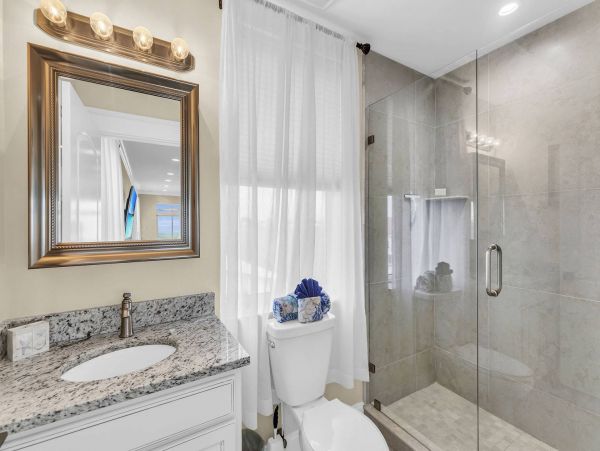 Luxury Four Bedroom Marathon Vacation Home With Boat Dock