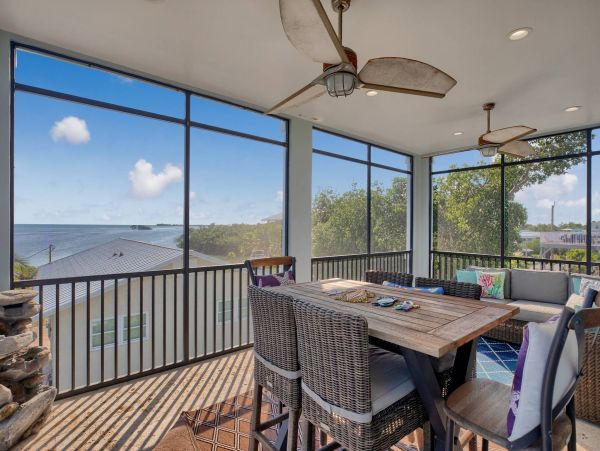 Luxury Four Bedroom Marathon Vacation Home With Boat Dock