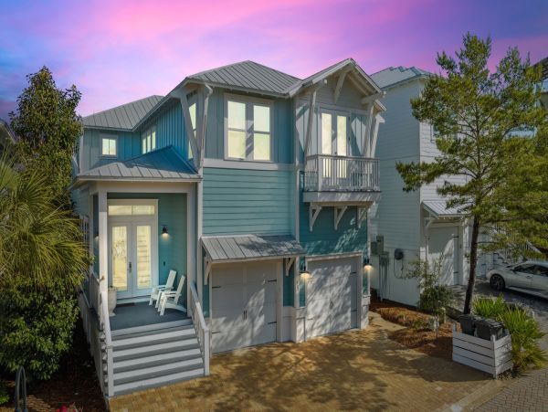 Experience Blue Mountain Beach Ideal Vacation Rental