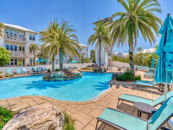 Experience Blue Mountain Beach Ideal Vacation Rental