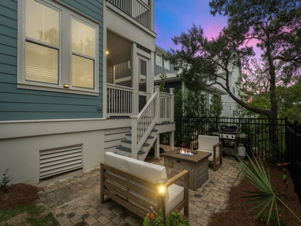 Experience Blue Mountain Beach Ideal Vacation Rental