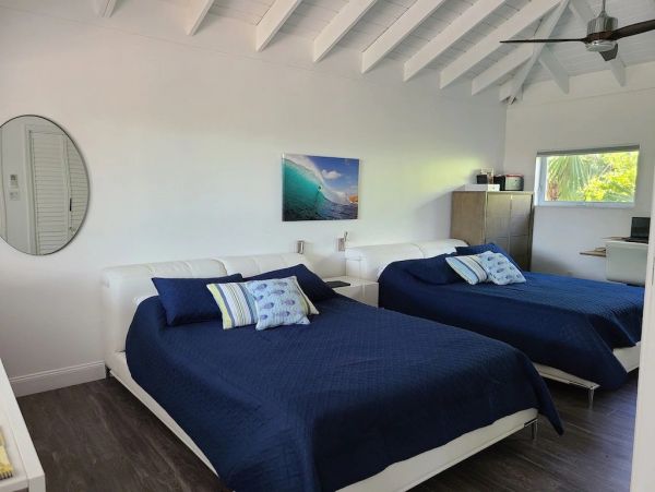 Bahamas Home 1060573