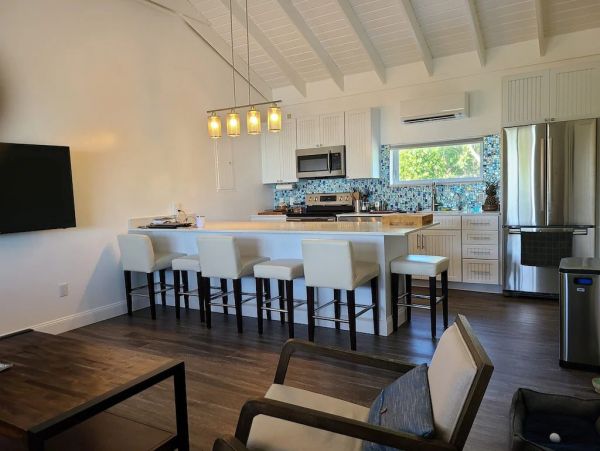 Bahamas Home 1060573