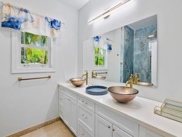 Exuma Bahamas Luxury Villa Rental - Beachfront Vacation Home with Private Pool