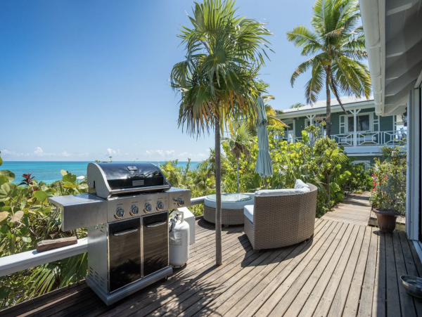 Bahamas Beachfront Vacation Rental Luxury Villa in Little Exuma