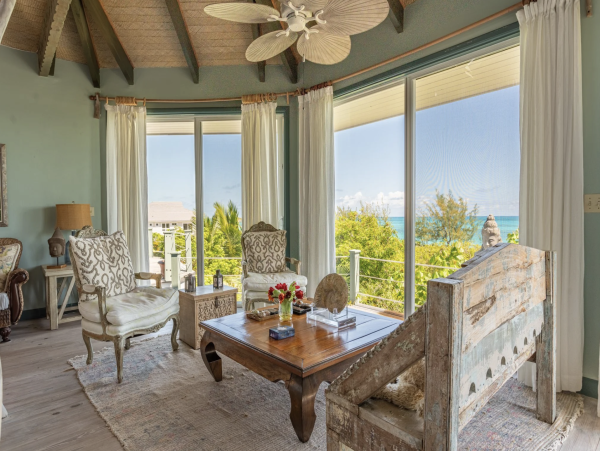 Bahamas Beachfront Vacation Rental Luxury Villa in Little Exuma