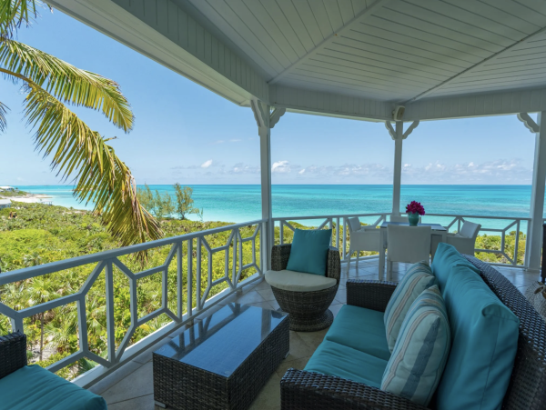 Bahamas Beachfront Vacation Rental Luxury Villa in Little Exuma