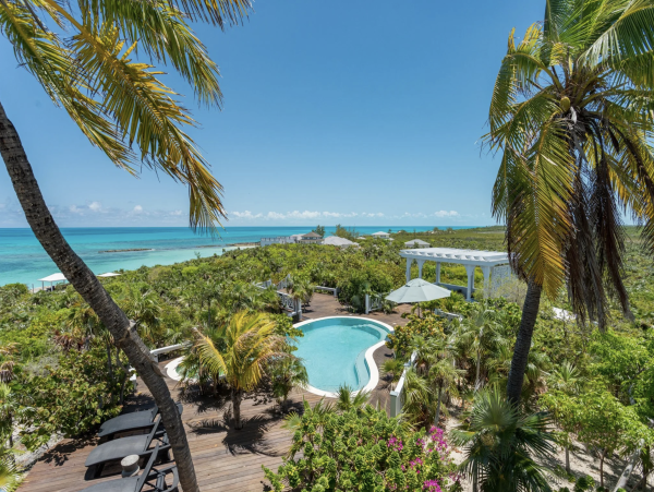Bahamas Beachfront Vacation Rental Luxury Villa in Little Exuma