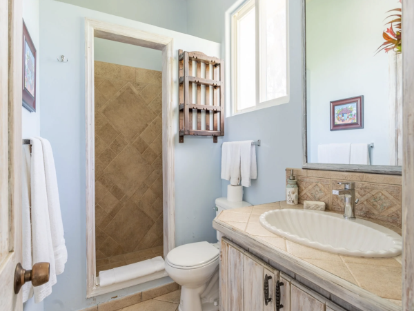 Bahamas Beachfront Vacation Rental Luxury Villa in Little Exuma