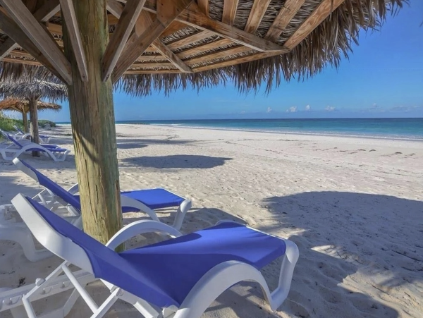Bahamas Beachfront Villa Rental Harbour Island Vacation Rental