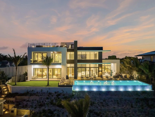 Bahamas Beachfront Villa Rental Harbour Island Vacation Rental