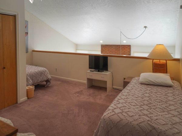 Mountain Views Park City Vacation Home Sleeps Sixteen Guests