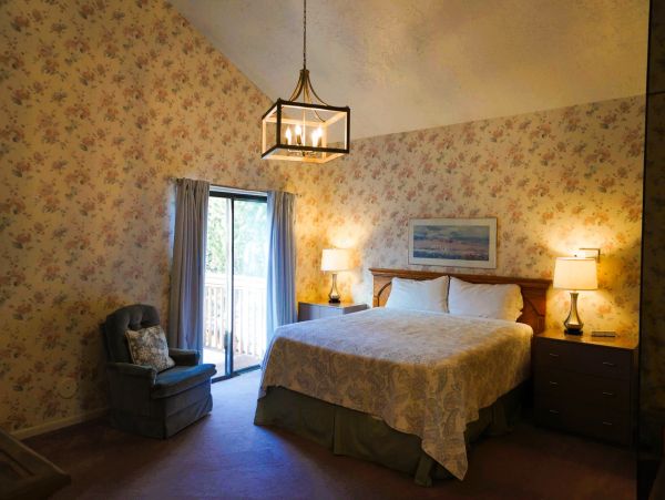 Mountain Views Park City Vacation Home Sleeps Sixteen Guests