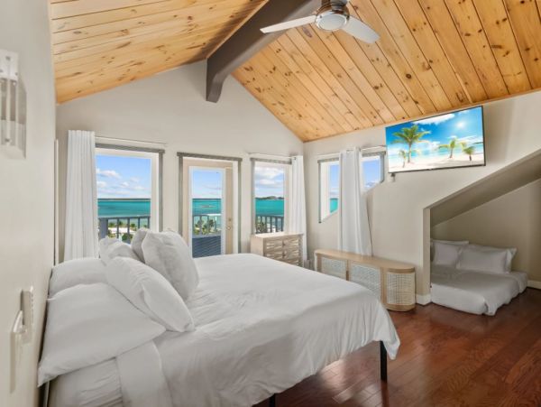 Luxury Exuma Vacation Rental with Ocean Views