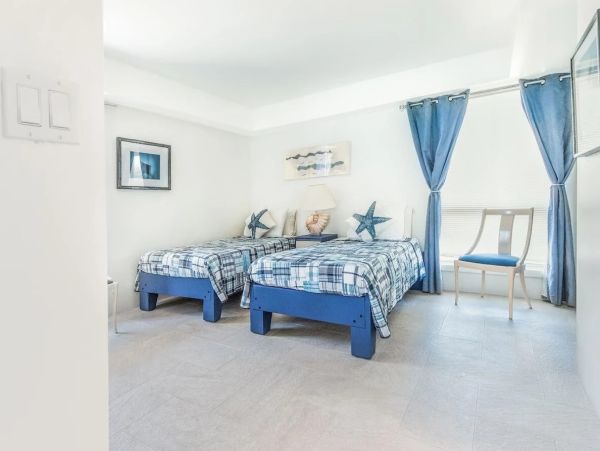 Luxury Exuma Beachfront Villa Rental with Private Pool