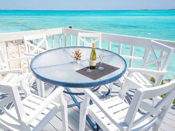 Luxury Exuma Beachfront Villa Rental with Private Pool
