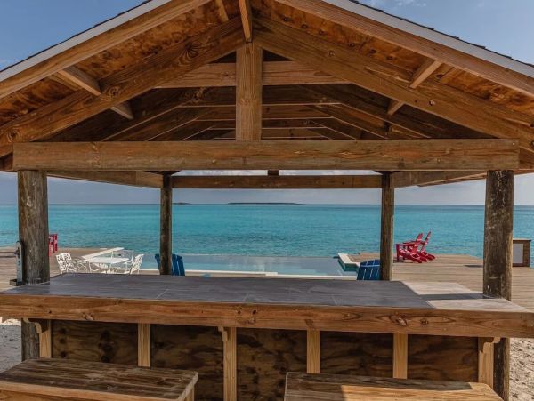 Luxury Exuma Beachfront Villa Rental with Private Pool