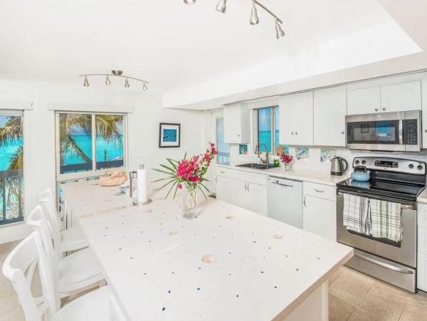 Luxury Exuma Beachfront Villa Rental with Private Pool