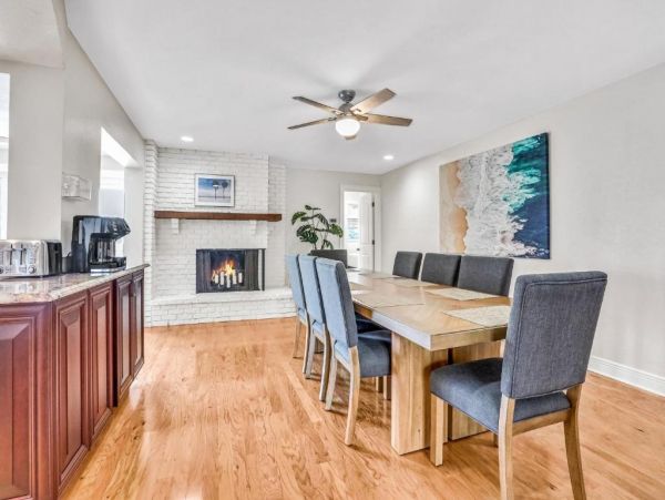 Water Front Largo FL Vacation Home Five Bedroom