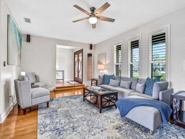 Water Front Largo FL Vacation Home Five Bedroom