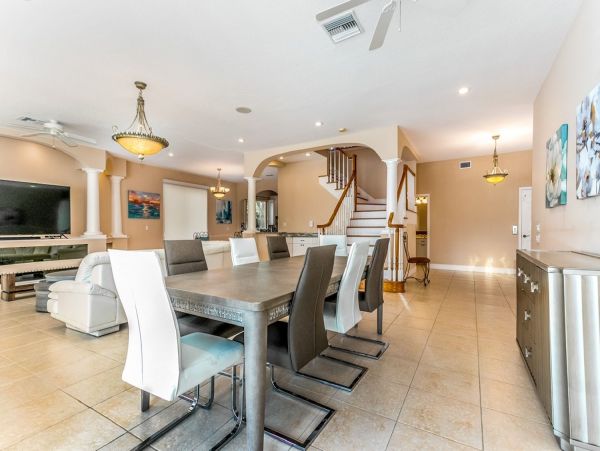 Enjoy Stylish Getaway with Our Luxury Vacation Rental