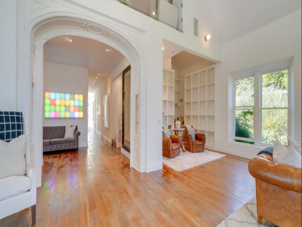 Carpinteria wonderful home with four bedrooms and pool