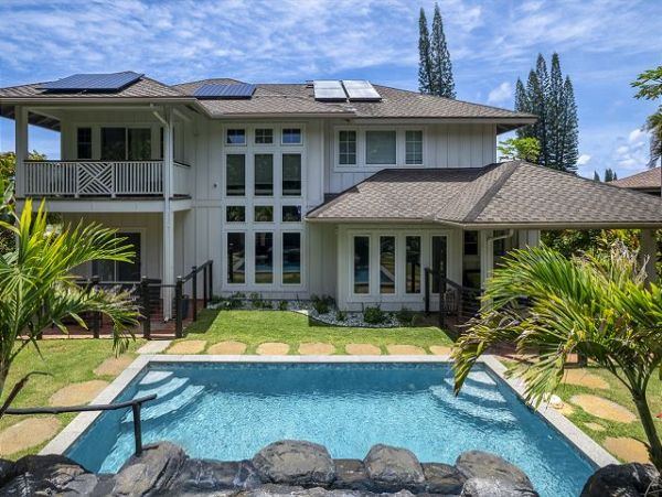Princeville Vacation Rental - Luxury Kauai Home with Lanai & Beach Gear
