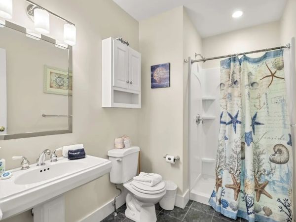 Family & Dog Friendly North Chatham Vacation Rental - Cape Cod Home Near Pleasant Bay