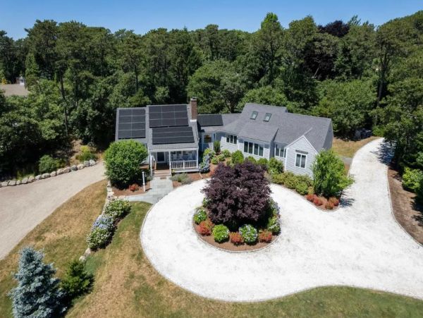 Family & Dog Friendly North Chatham Vacation Rental - Cape Cod Home Near Pleasant Bay
