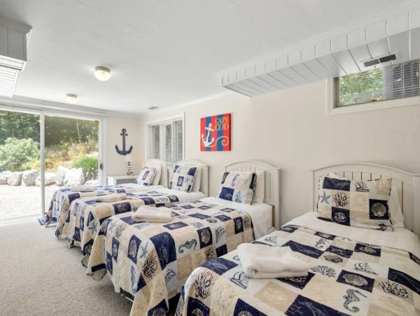 Family & Dog Friendly North Chatham Vacation Rental - Cape Cod Home Near Pleasant Bay